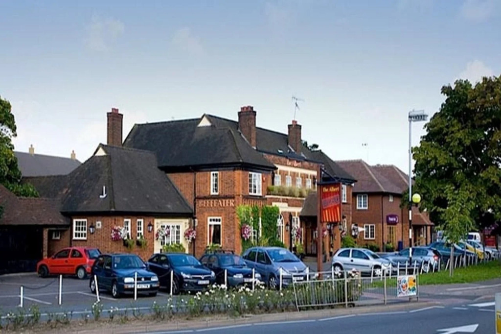 Premier Inn Colchester - Cowdray Avenue