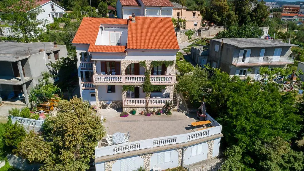 Apartments Albina
