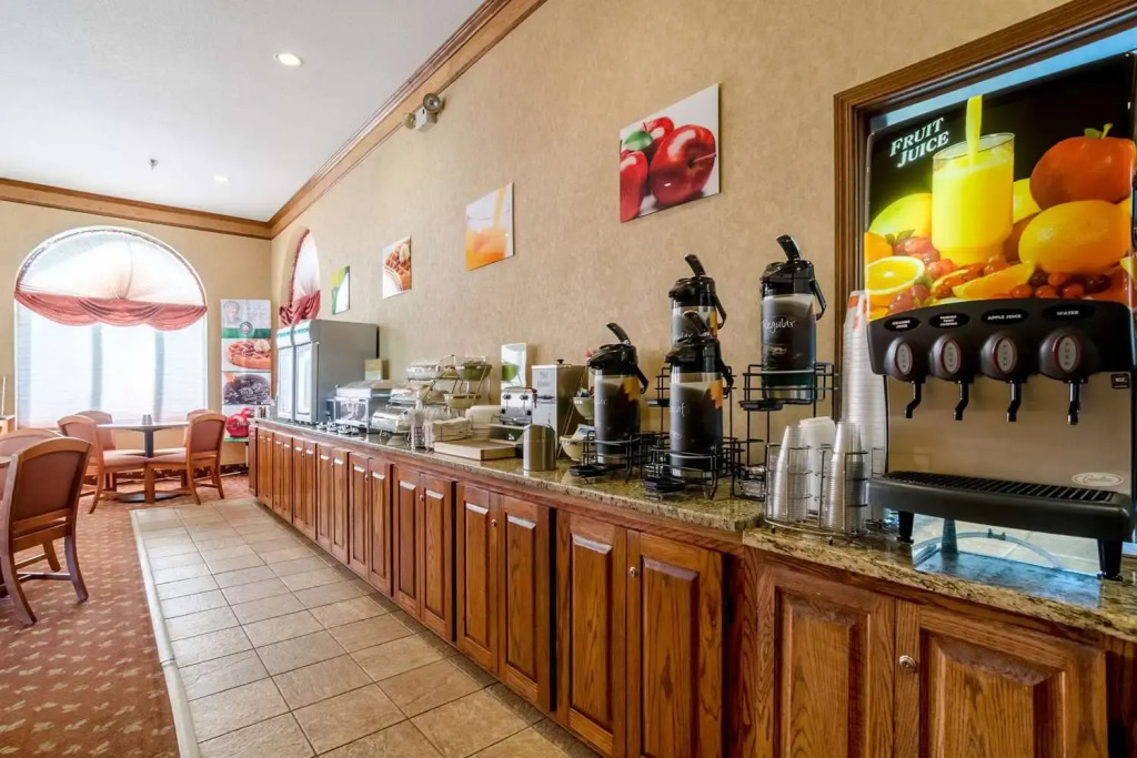 Holiday Inn Express ALLIANCE