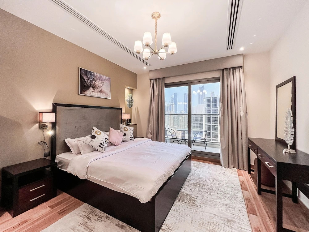 Luton Vacation Homes - Elite Downtown Residence