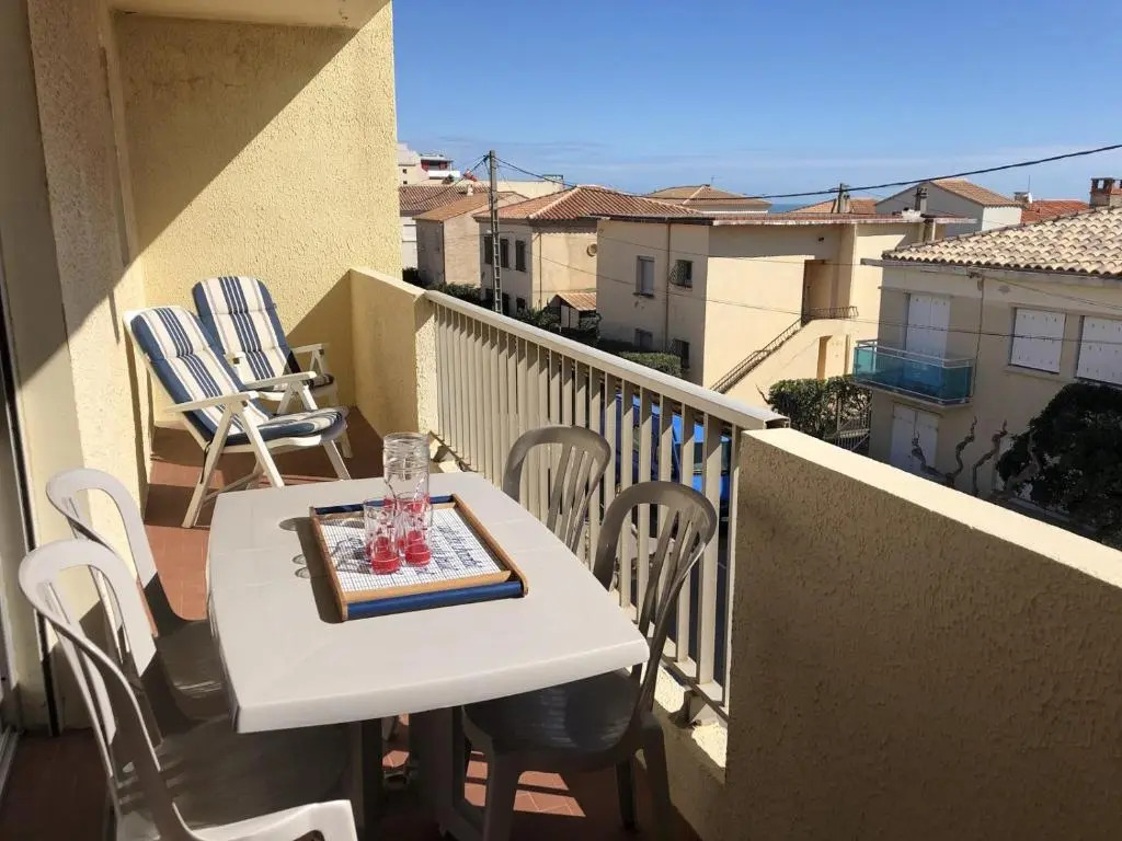 ROC 7 NARBONNE-PLAGE: Appartement studio cabine vue mer