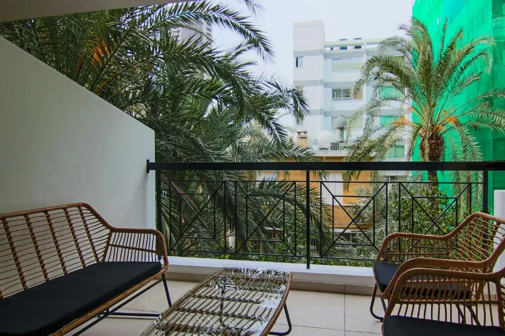 Phaedrus Living: City View Luxury Iras Flat 102
