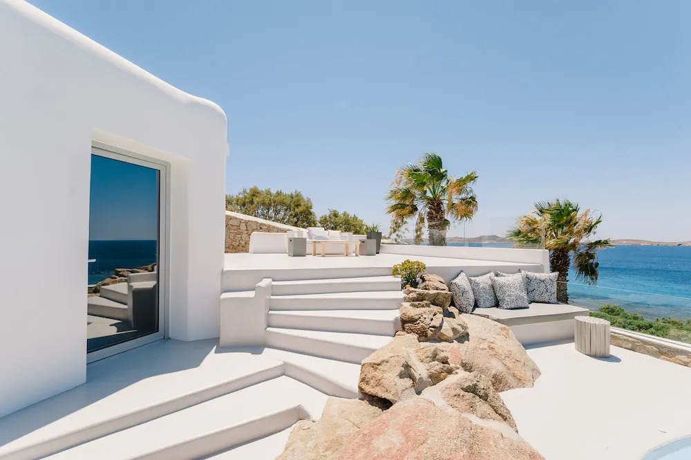 Seawest Villa