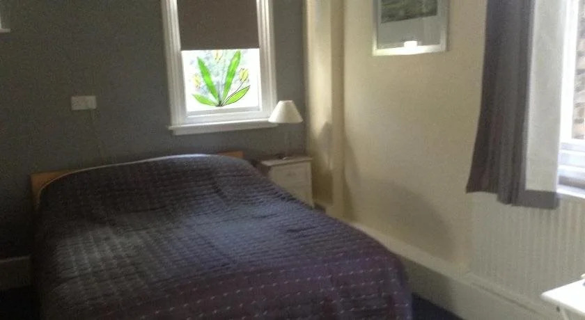 Becket Guest House