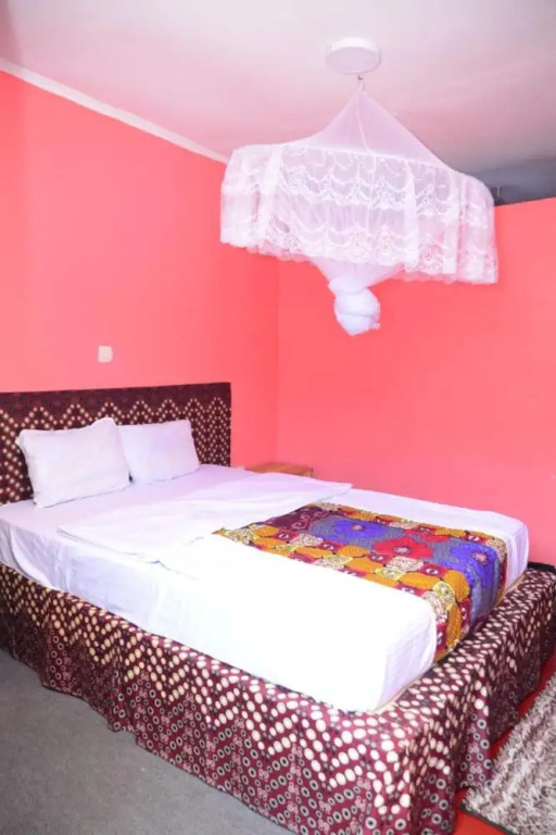 Muhabura Mountain Lodge