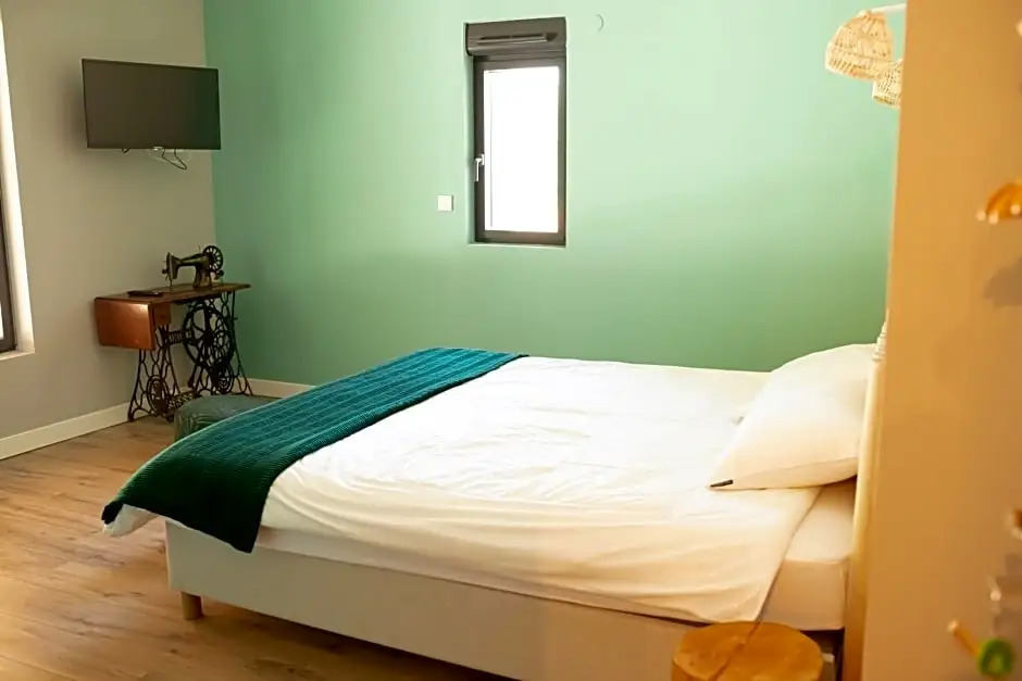 Domaine des Jammetous - Hotel and Yoga Retreat Center