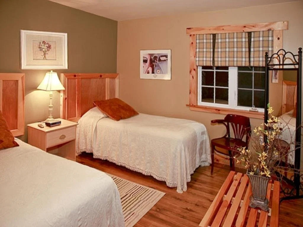 Bears Cove Inn