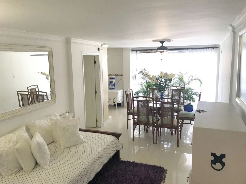 Apartamento de Lujo Vista al Mar