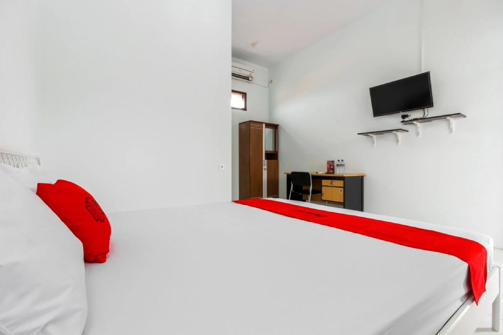 RedDoorz @ Jagakarsa 2