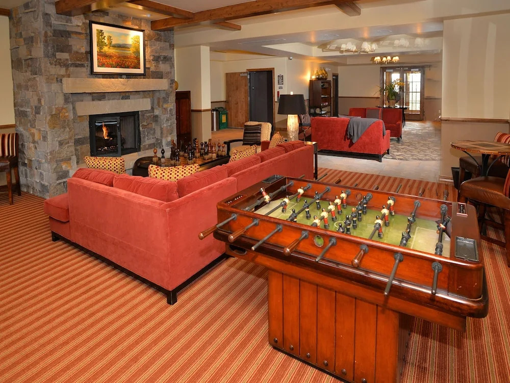 Beaver Creek Landing A404 3 Bedroom Condo by RedAwning
