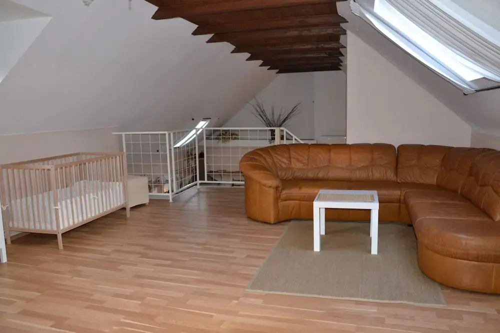 Apartments No. 4