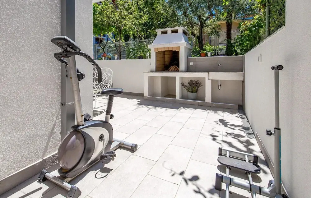 Awesome Home in Rijeka with Hot Tub & 4 Bedrooms