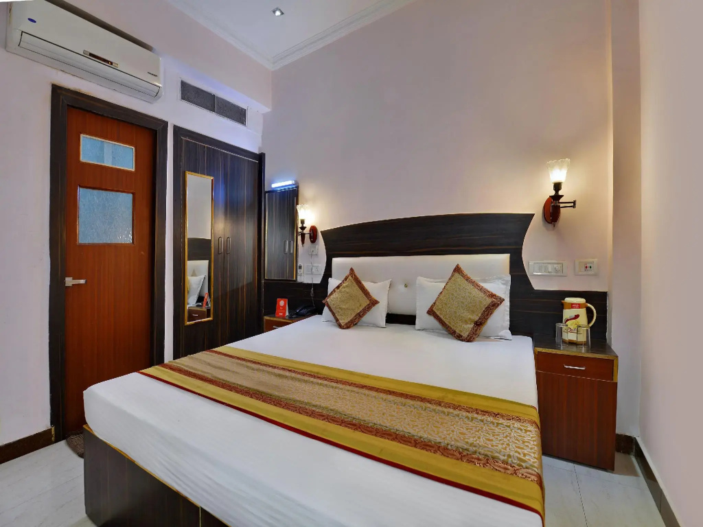 OYO 5539 Merit Hotel