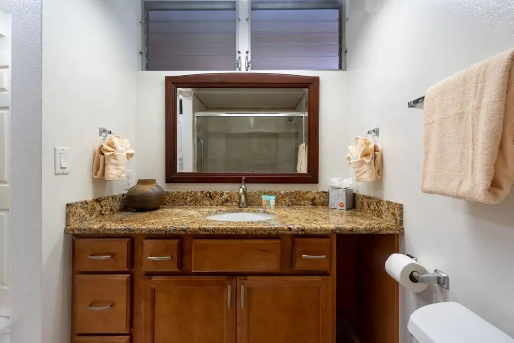 Royal Kahana 602 Condo by Redawning