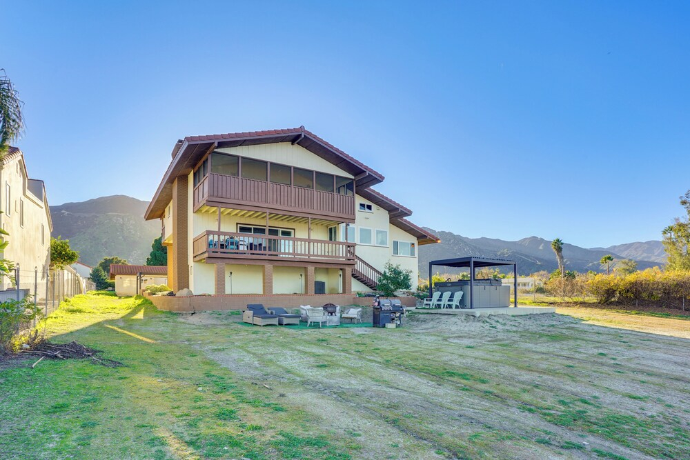 Waterfront Getaway on Lake Elsinore w/ Swim Spa