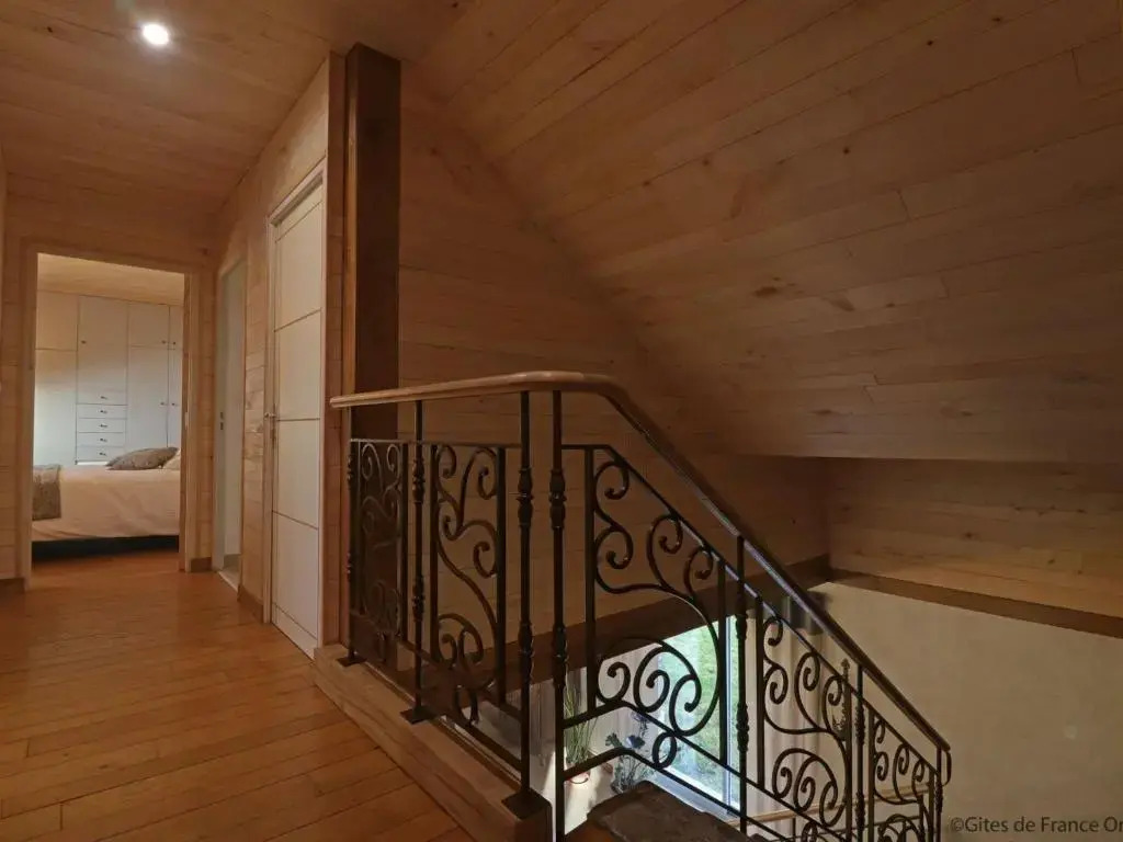 Maison authentique près dun étang avec animaux acceptés, linge et ménage inclus - FR-1-497-142