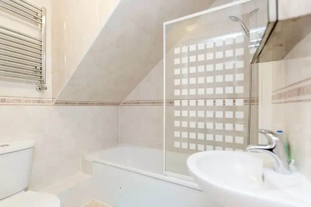 Watford Junction Apartment