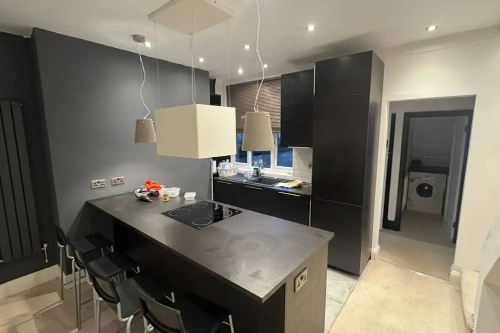 Market Street Retreat in Central Loughborough Sleeps 6