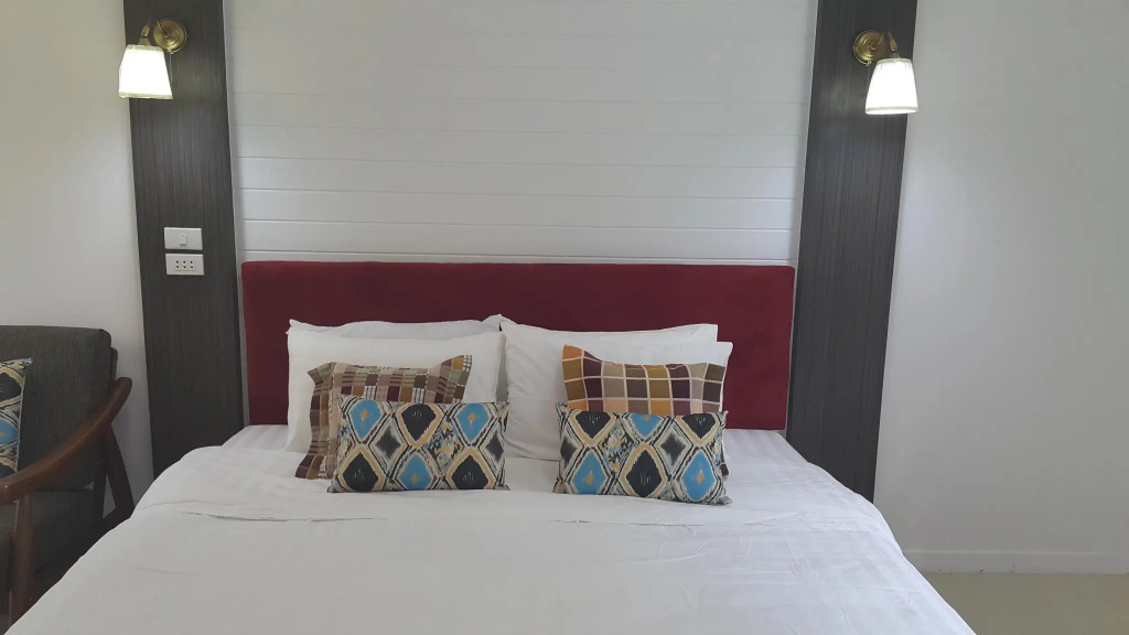 High Street Pranburi Hotel