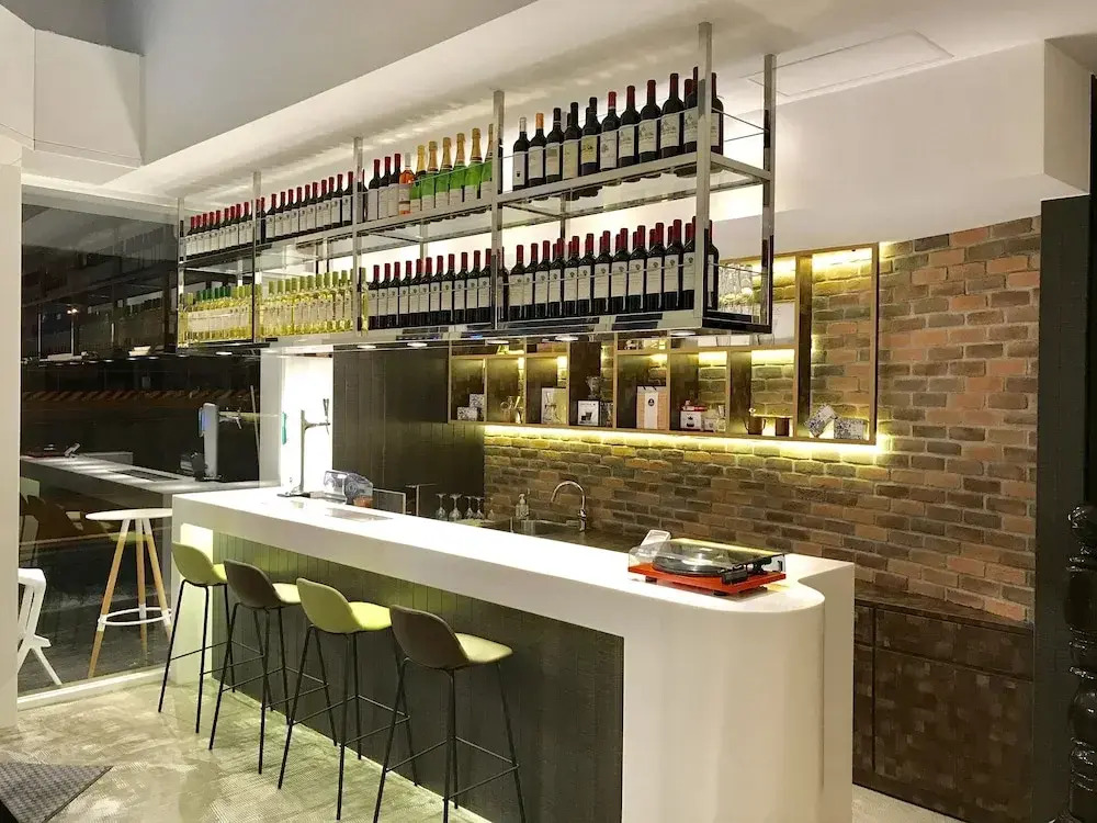 Single inn- KAOHSIUNG LINSEN