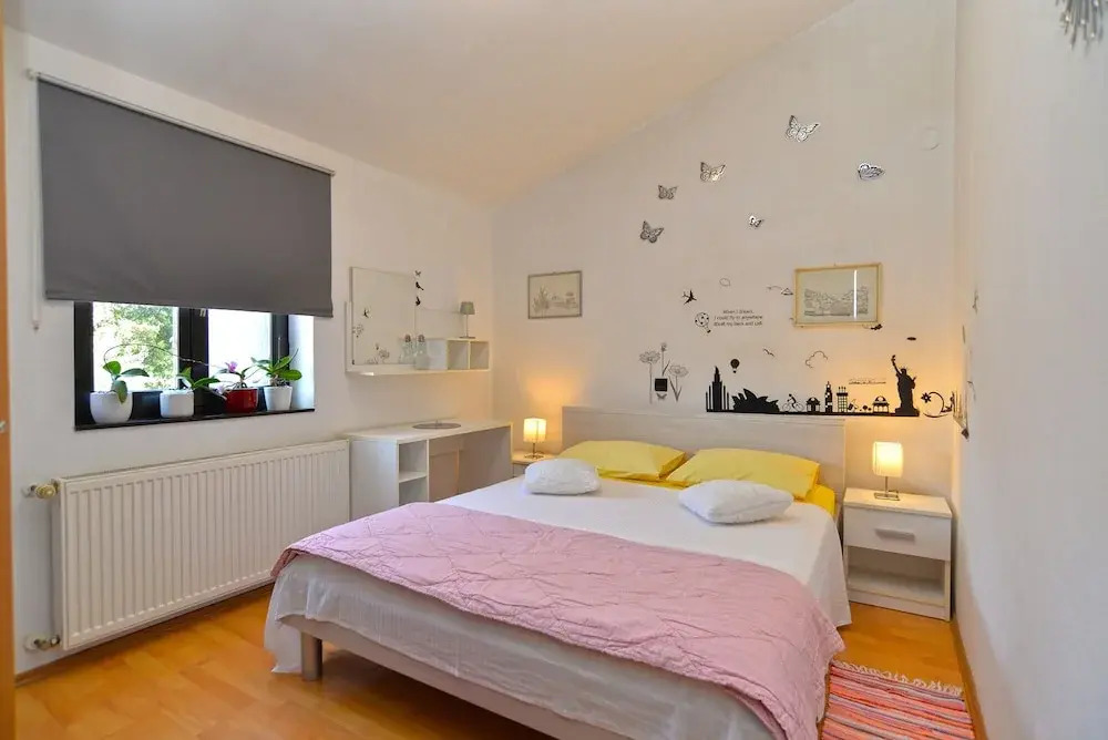 Apartment 1791