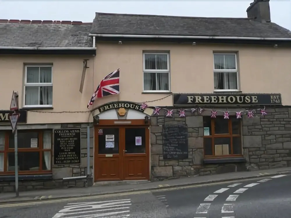 Collins Arms