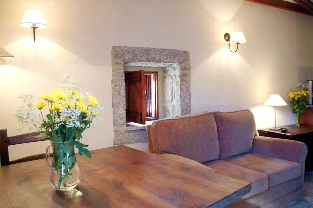 House With one Bedroom in Gouveia, With Wonderful Mountain View Near the Beach