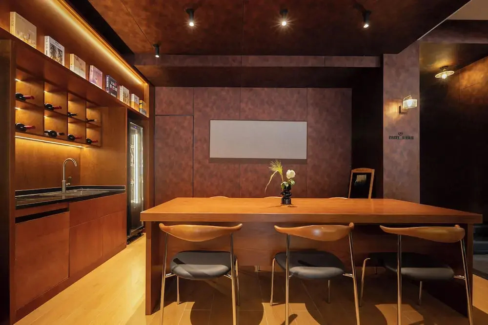 Captain 5 Youth Hotel Xinzhuang Branch