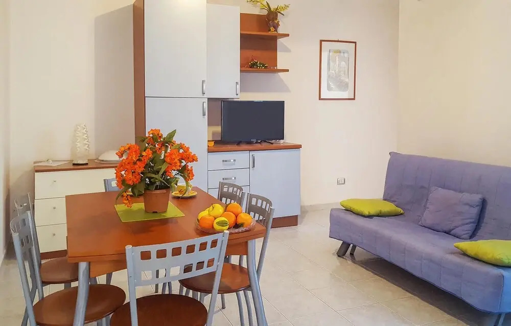 Awesome Apartment in Santa Maria al Bagno With 1 Bedrooms