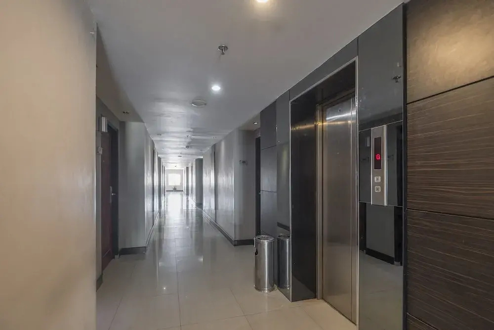 OYO 1081 Allson City Hotel Makassar