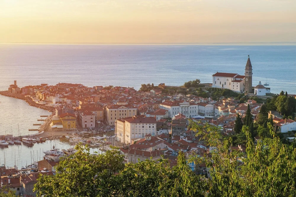 Villa Roma Portorose Apartments
