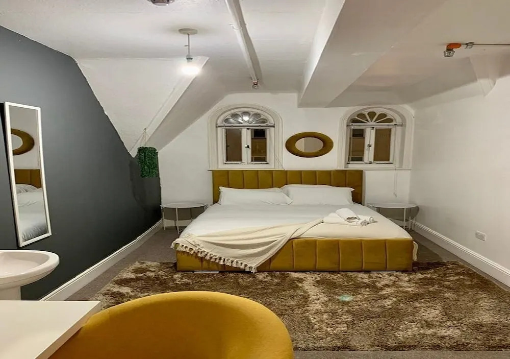 Molly Central House