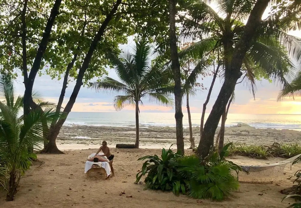 Nekaui Beachfront Villa 1 - Experience Nature