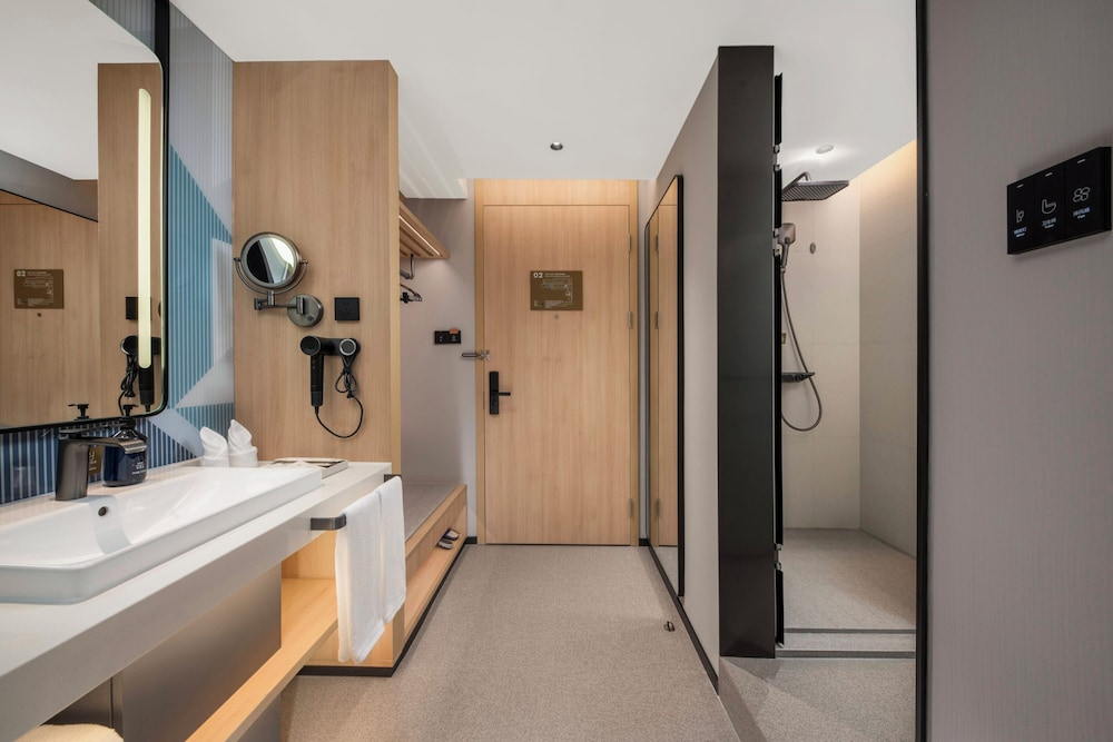 Holiday Inn Express Jinan Quancheng Square by IHG