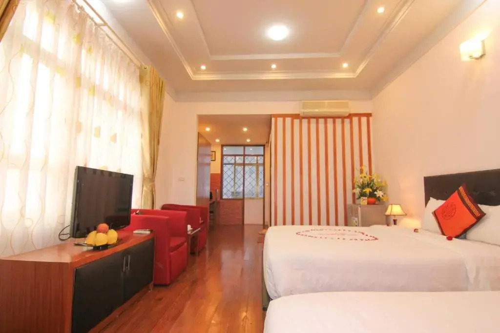Urban Alley Hotel