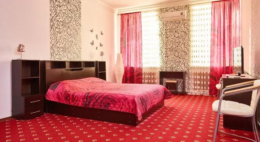 MK HotelSad