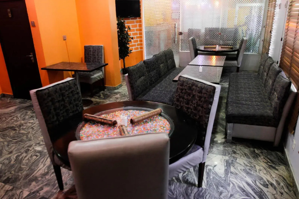 Crownedge Hotels