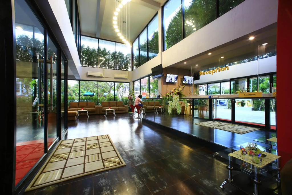 D11 Hotel