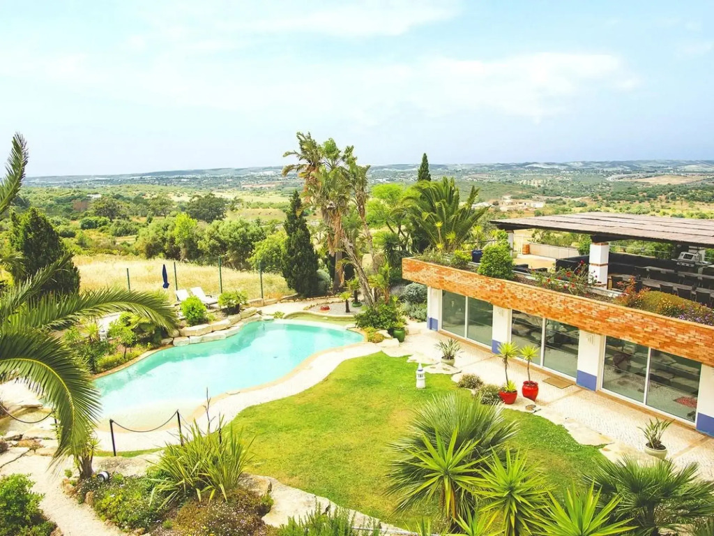 Monte D'Oiro Refugio Design
