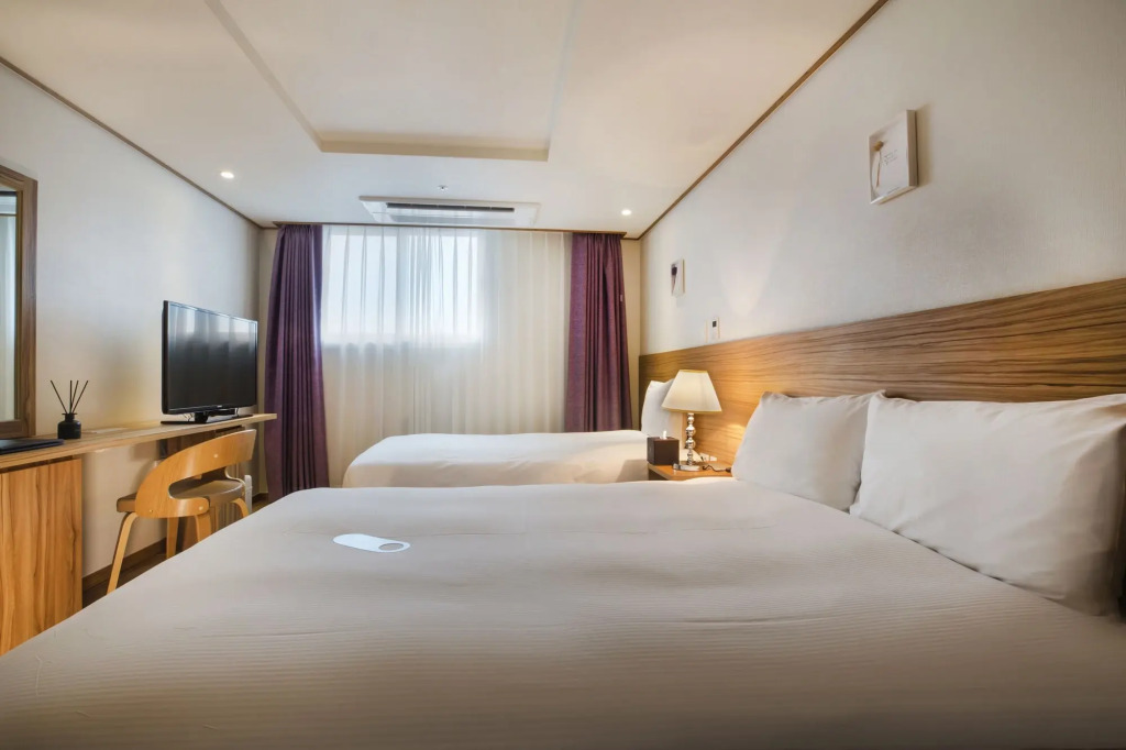 Hotel Rest Seogwipo