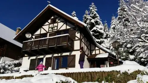 Holiday Home Tone