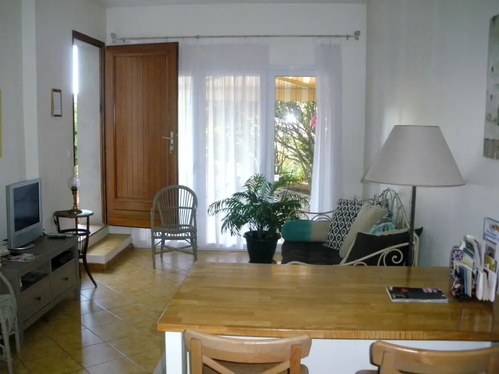 Apartment With one Bedroom in Brignoles, With Furnished Terrace and Wi