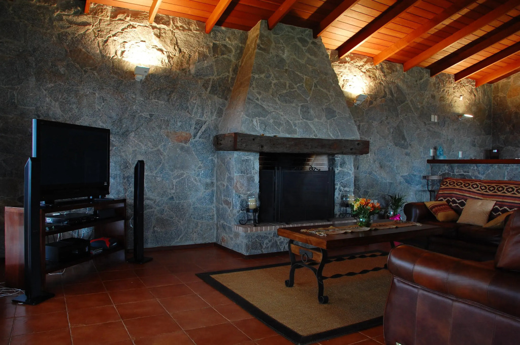 Bemar Carmelo Hotel