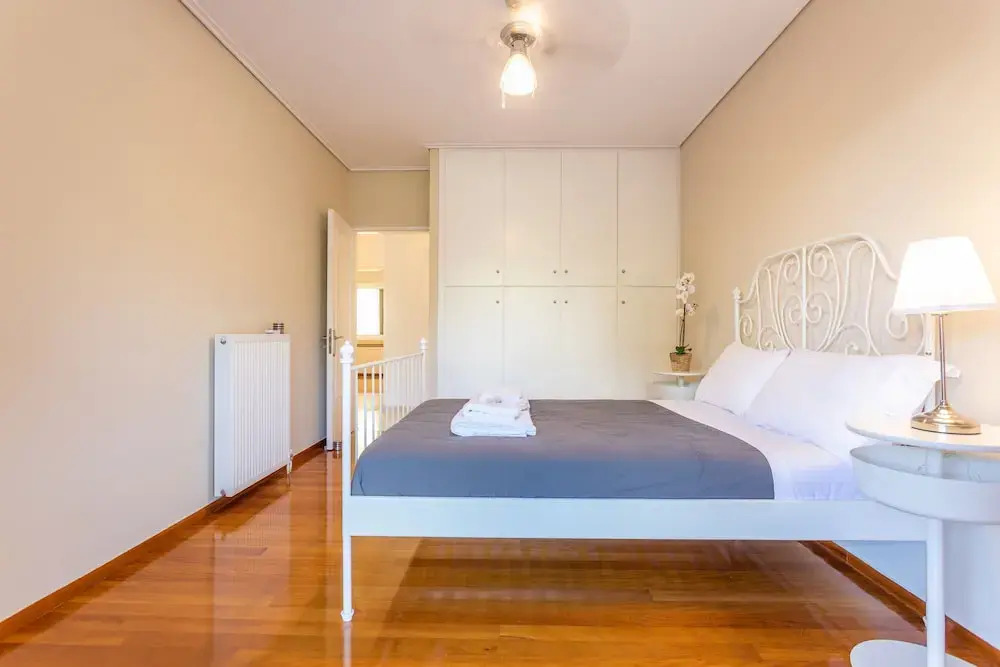 Modern ParkView 2bdr