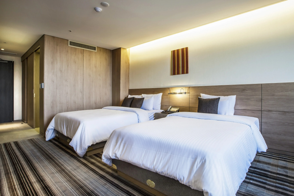 Hamilton Hotel