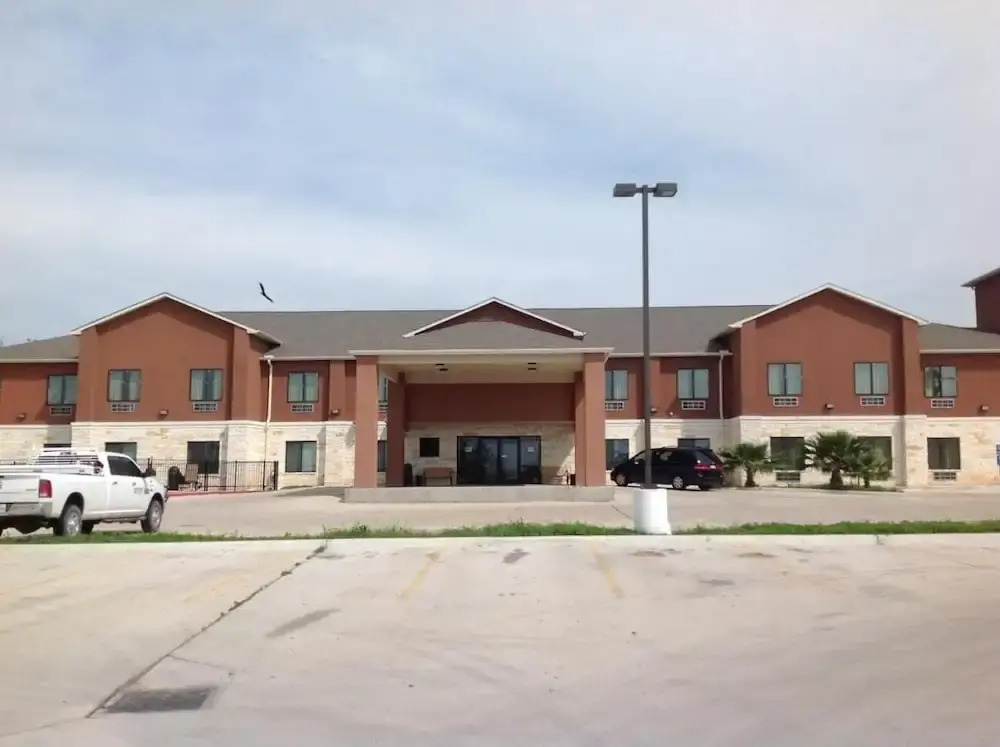 Yorktown Inn and Suites