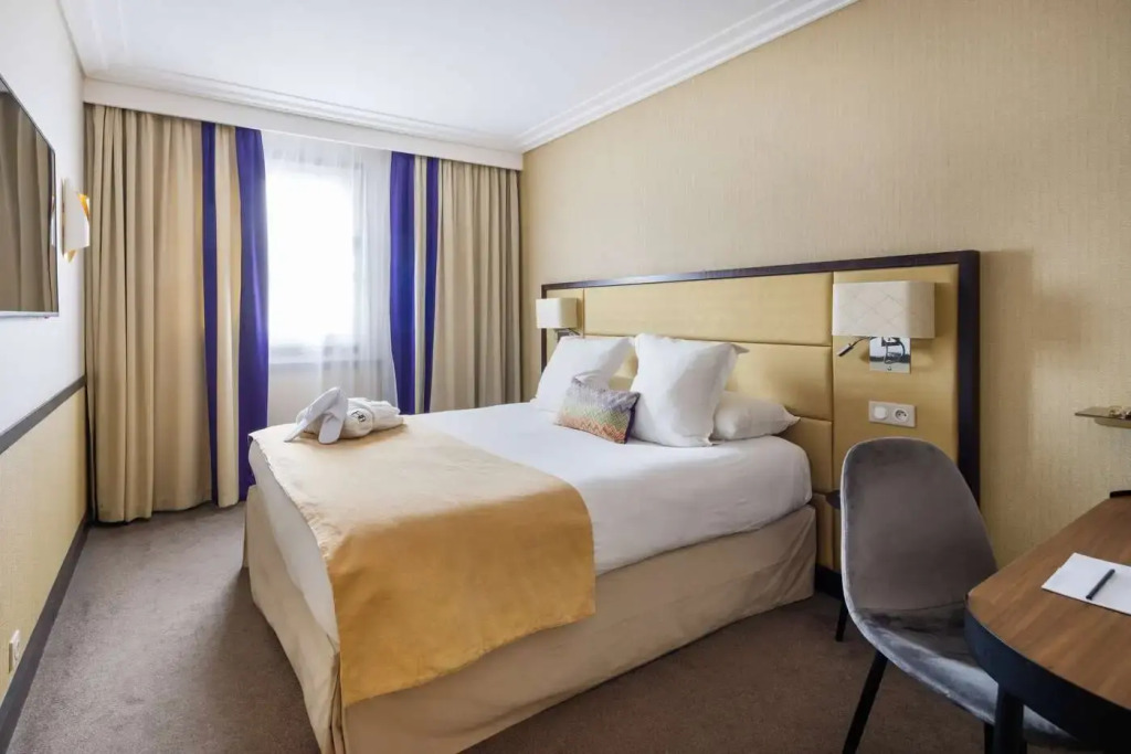 Hôtel Paris Neuilly