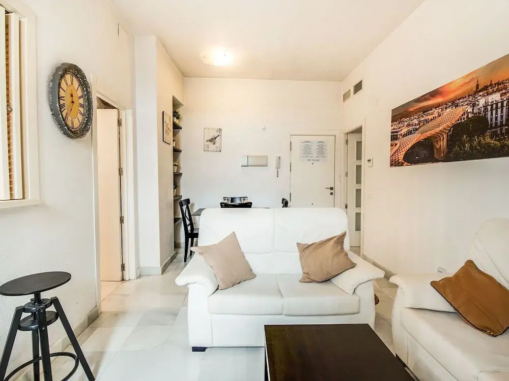 Comfy Holiday Home in Seville near Town Center