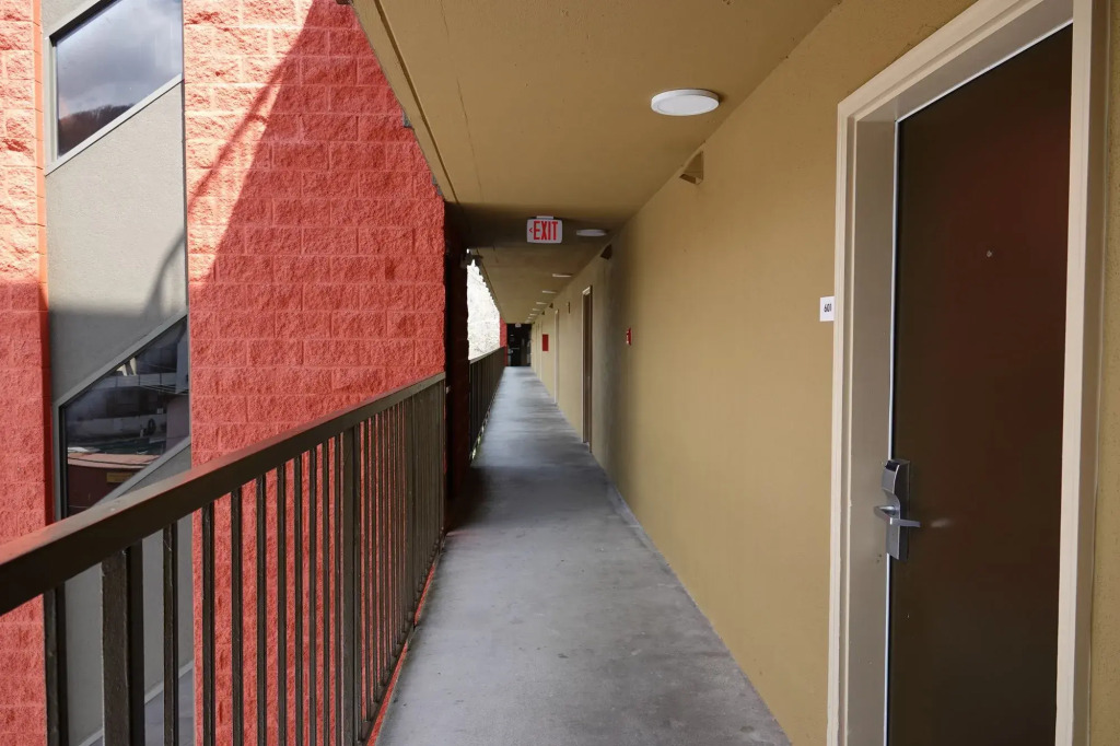 SureStay Plus Hotel by Best Western Gatlinburg