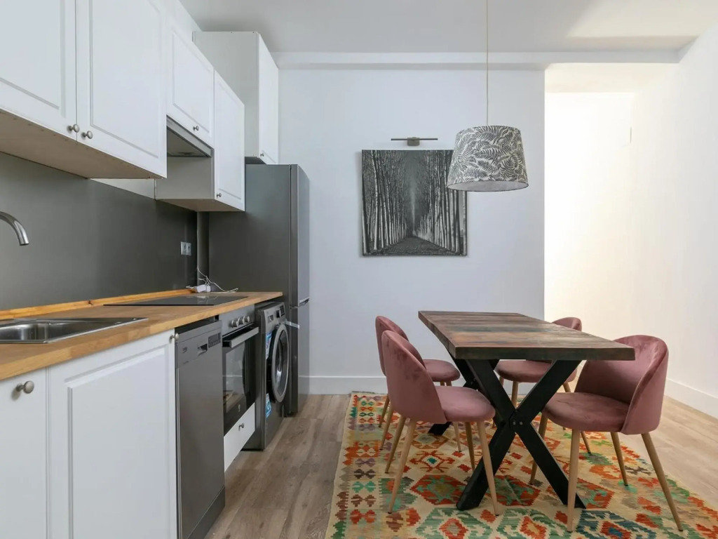 HOMEABOUT PREMIUM MALASAÑA Apartment